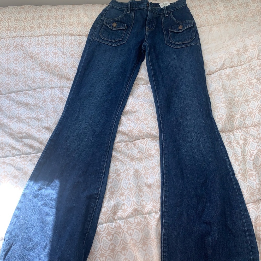 LEVIS FLARED JEANS